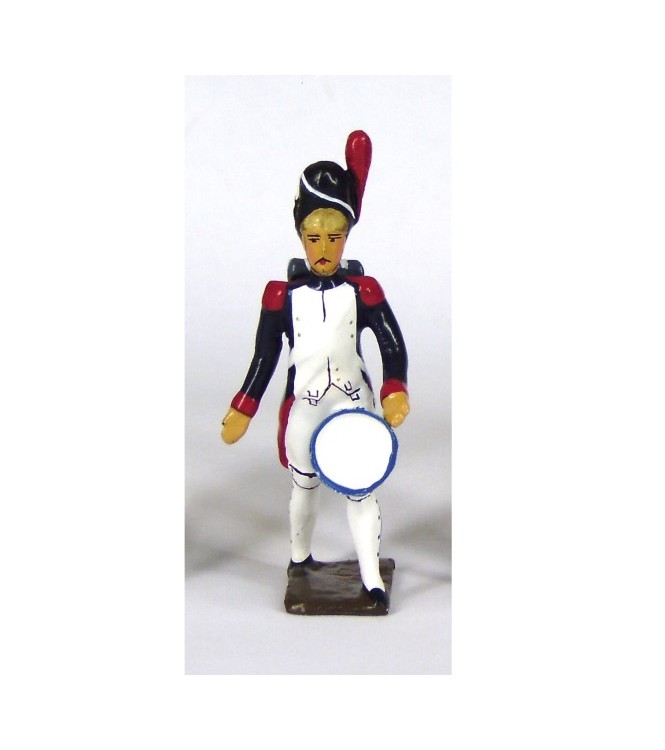 tambour des grenadiers de la garde portant sa caisse contre la cuisse