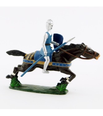 croisé à l'assaut, sur cheval au galop