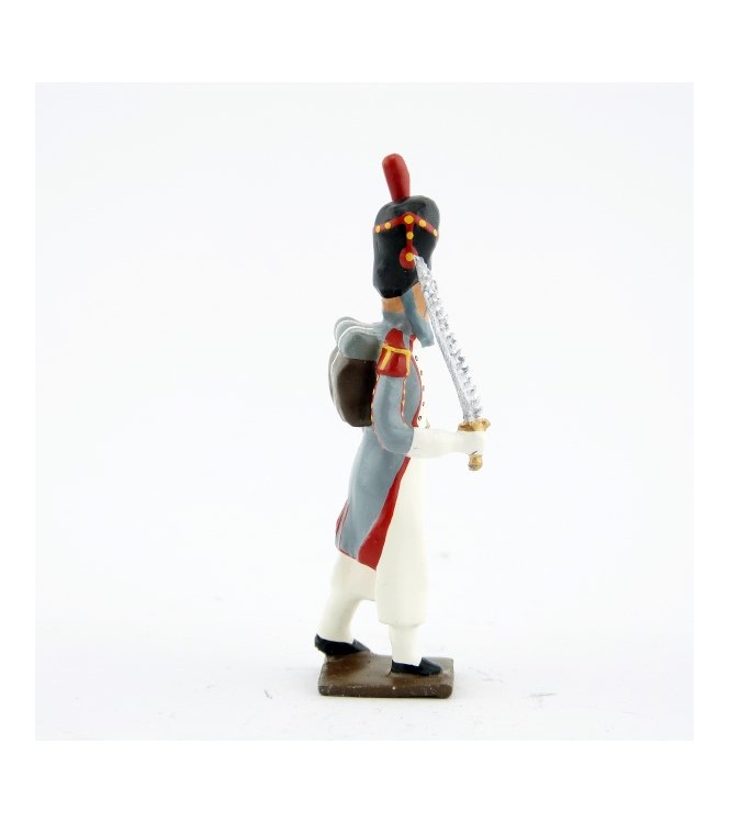 sapeur de l'infanterie de marine avec scie