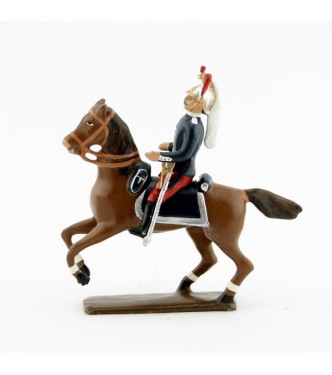 officier des dragons en tunique, tenue rouge et bleu (1914)