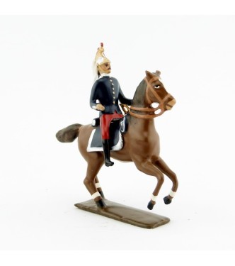 officier des dragons en tunique, tenue rouge et bleu (1914)