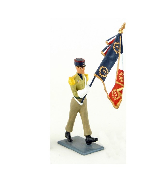 porte-drapeau du 8e RPIMa (Régiment de Parachutistes d'Infanterie de Marine)