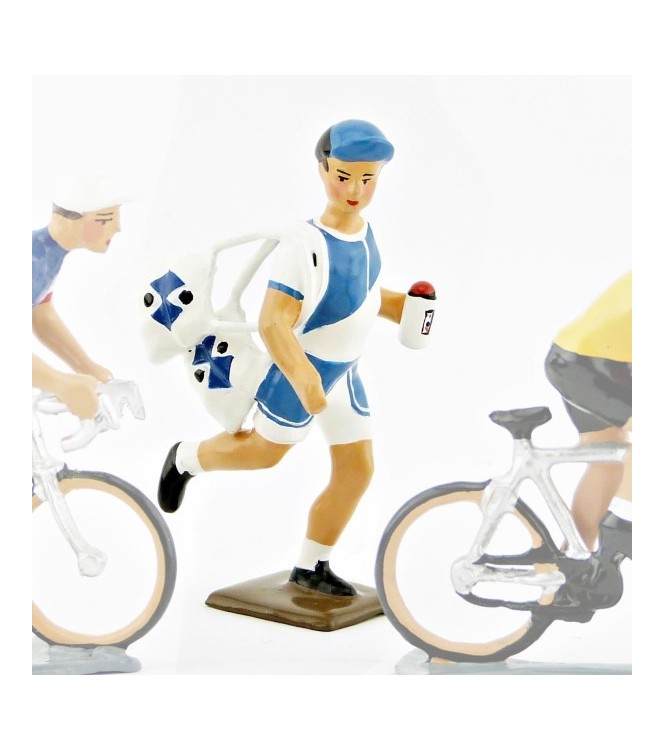 Ravitailleur, tenue bleue