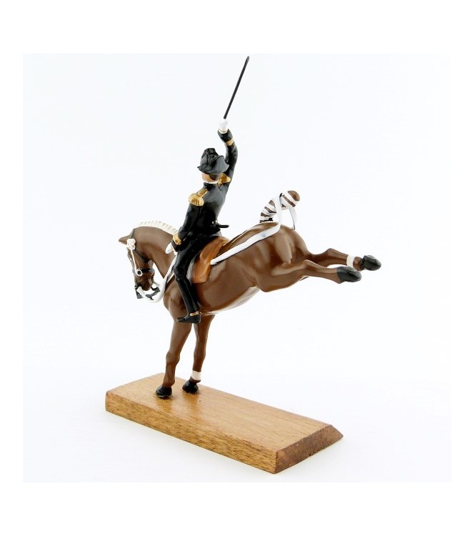 Cabriole, cavalier du Cadre Noir, grand modèle (h. 85 mm)