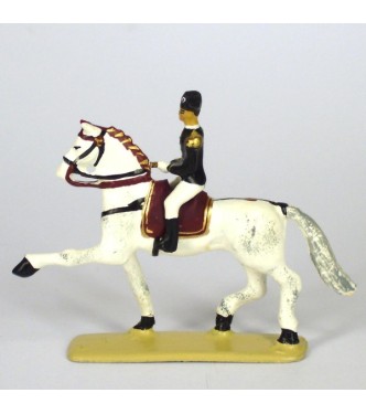 Allongement au trot, cavalier du Cadre Noir, petit modèle (h. 55 mm)