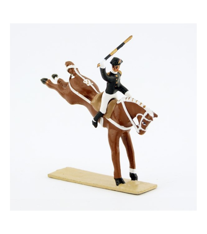 Croupade, cavalier du Cadre Noir, petit modèle (h. 55 mm)