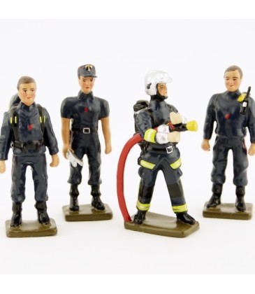 Pompiers contemporains (BSPP) en tenue de Feu
