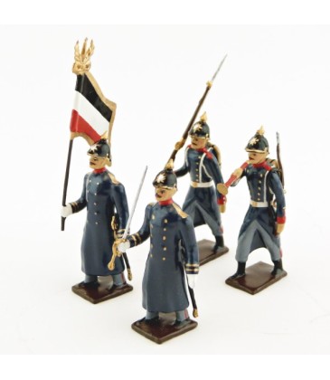 Infanterie prussienne capote bleue, casque à pointe (pickelhaube)